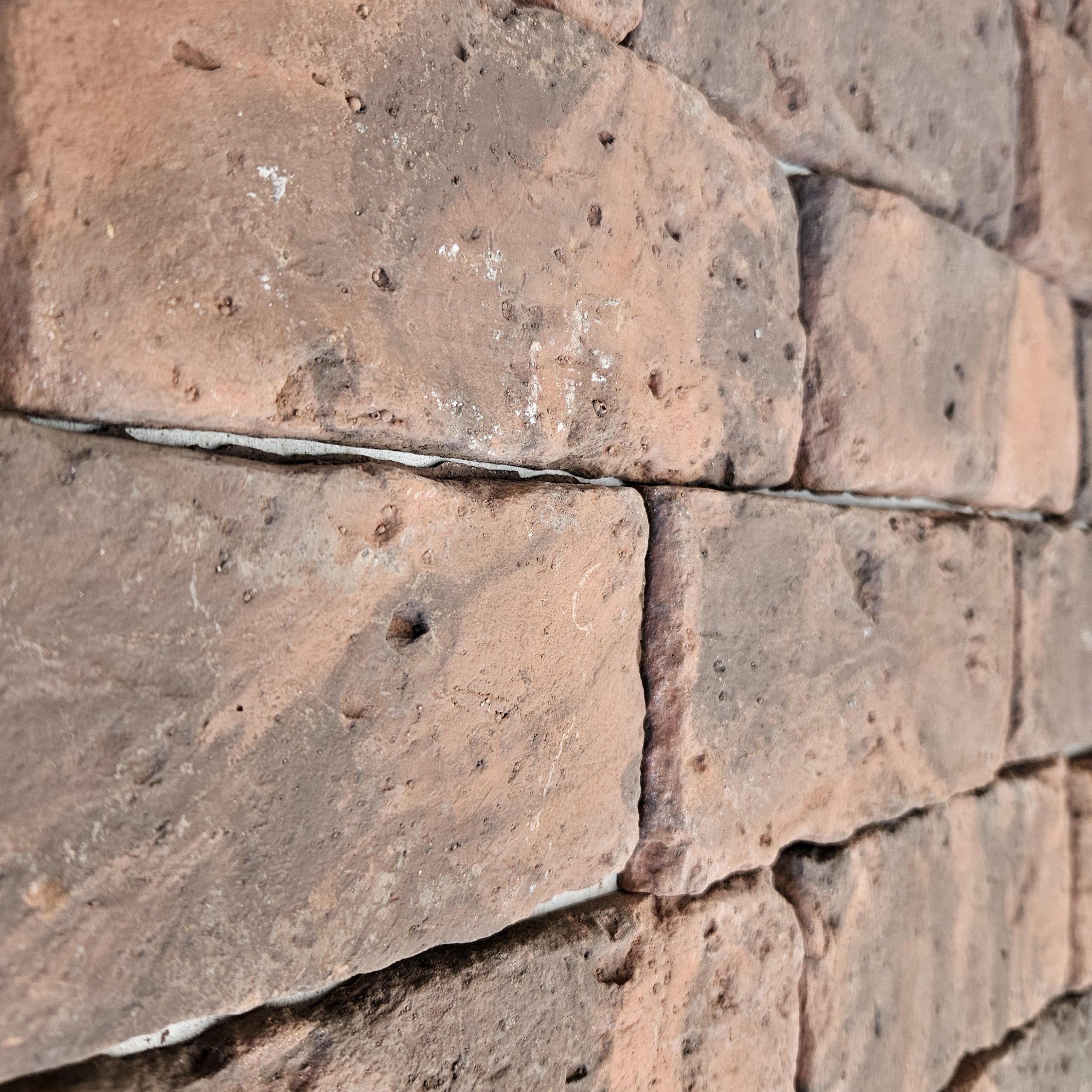 Antique Redstone Cladding - Image 2