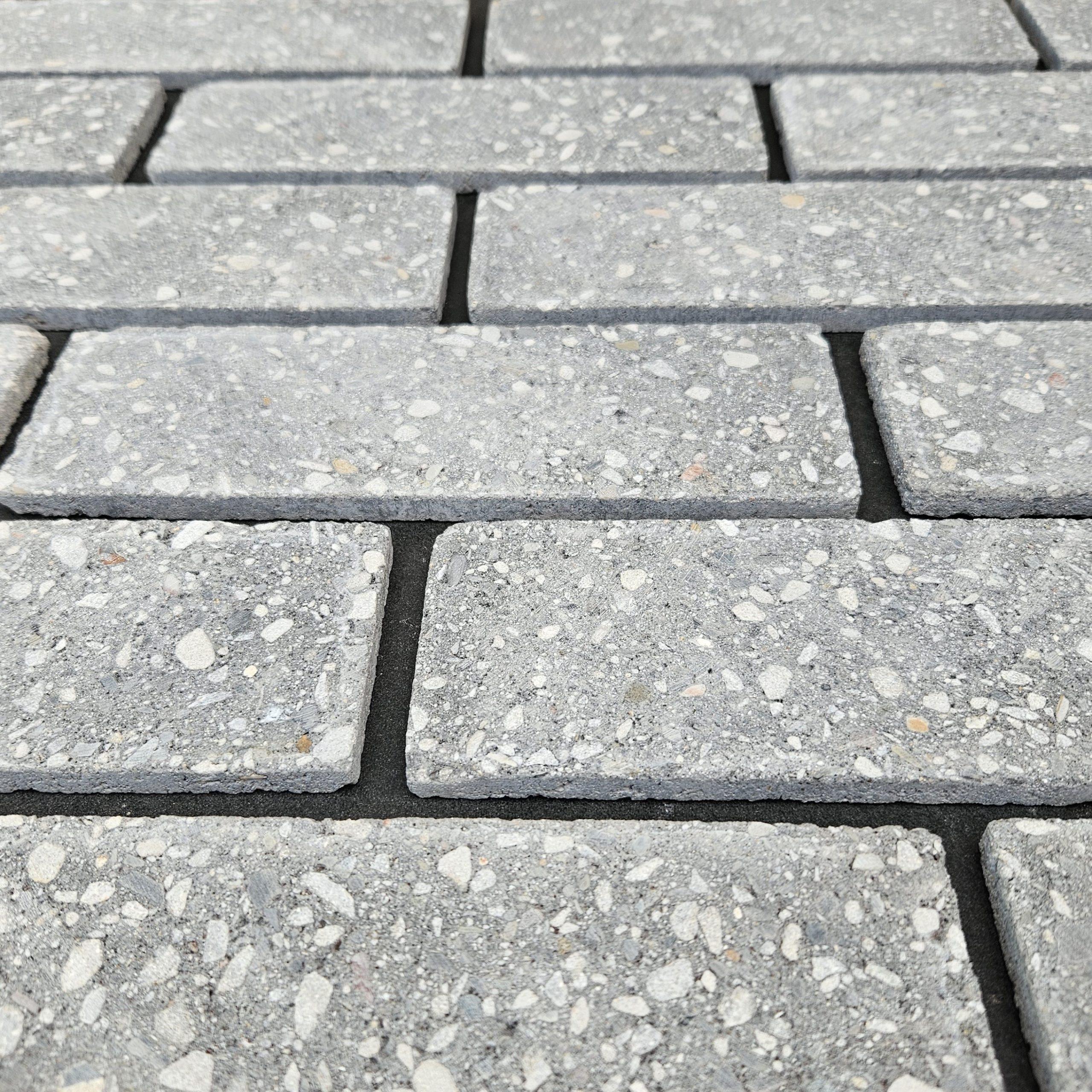 Charcoal Opulence Cladding - Image 4