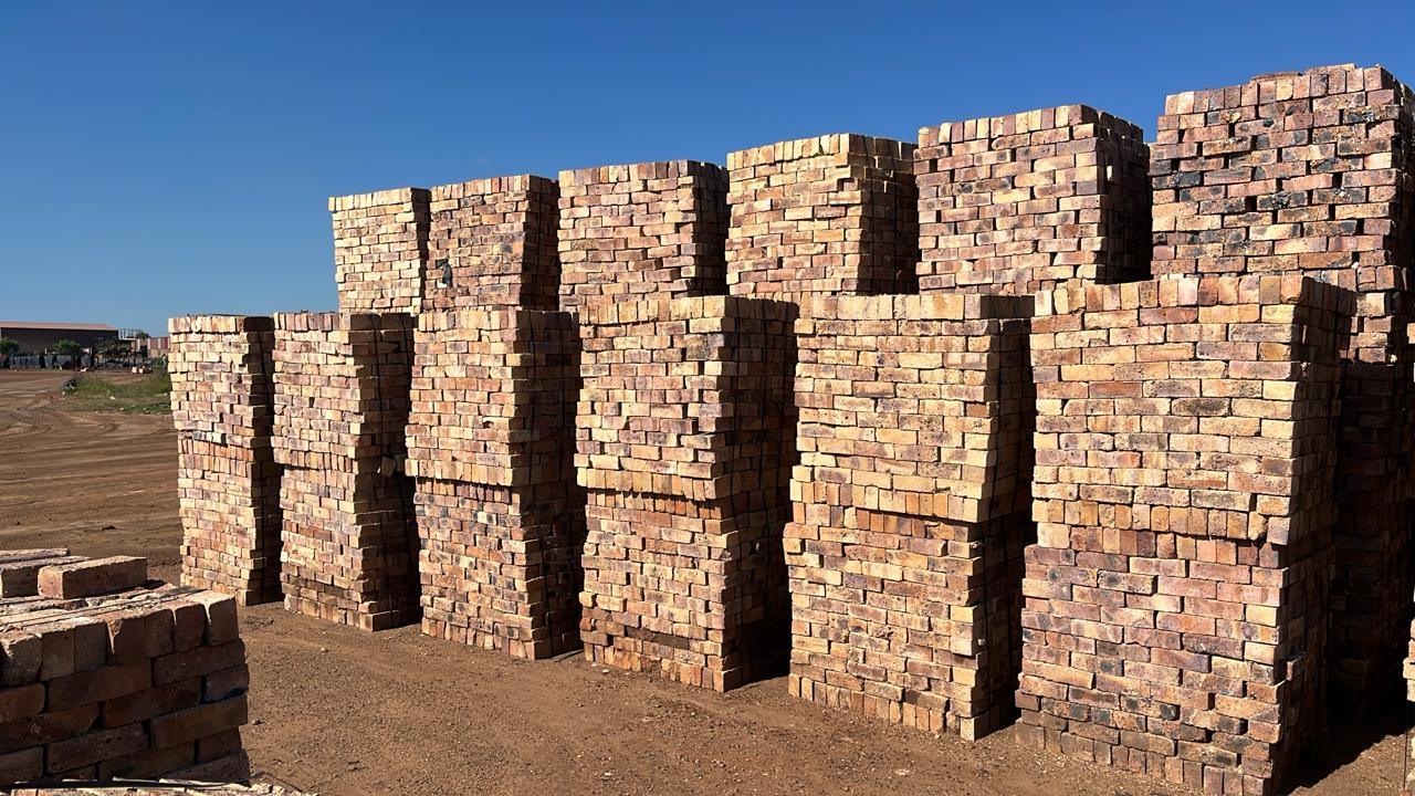 Clay Bricks (NFP) - Image 4