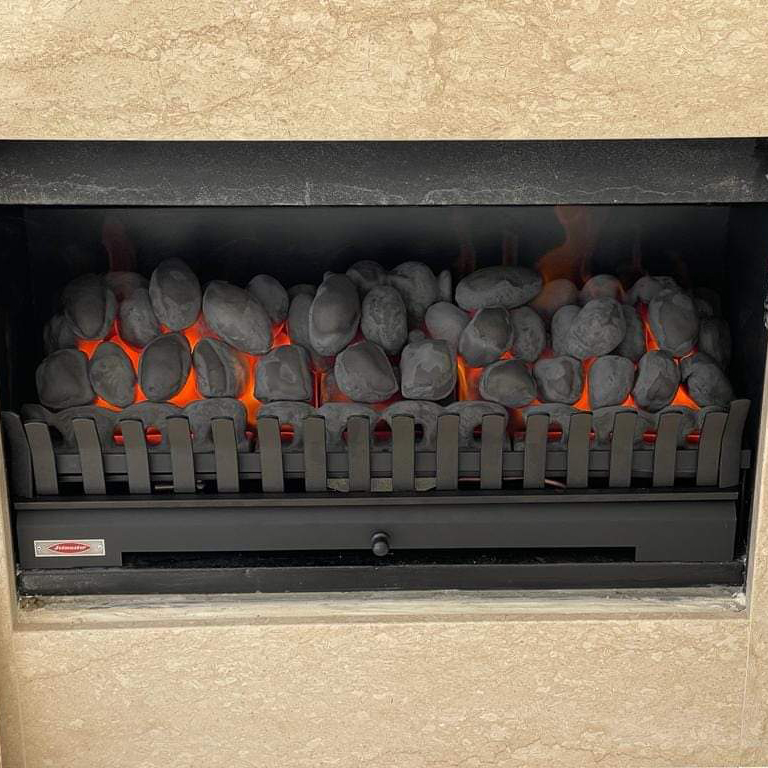 IGC DELUXE GAS FIREPLACE - Image 4