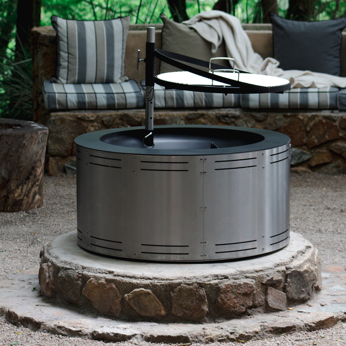 Moremi Braai Pit